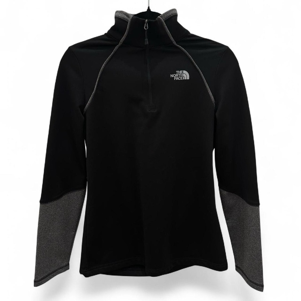 The North Face women’s 1/4 zip pullover sweatshirt